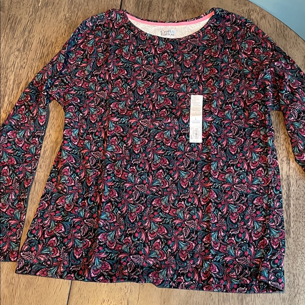 Women’s Croft & Barrow Multicolor Paisley Long-Sleeve Tee - Picture 5 of 7